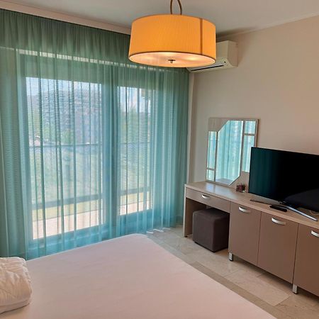Sophia 3 Luxury Apartments Мамая Стая снимка