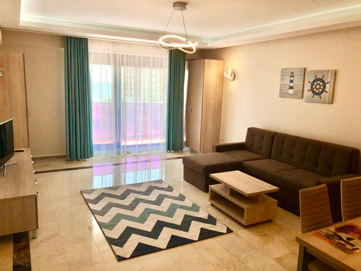 Sophia 3 Luxury Apartments Мамая Екстериор снимка