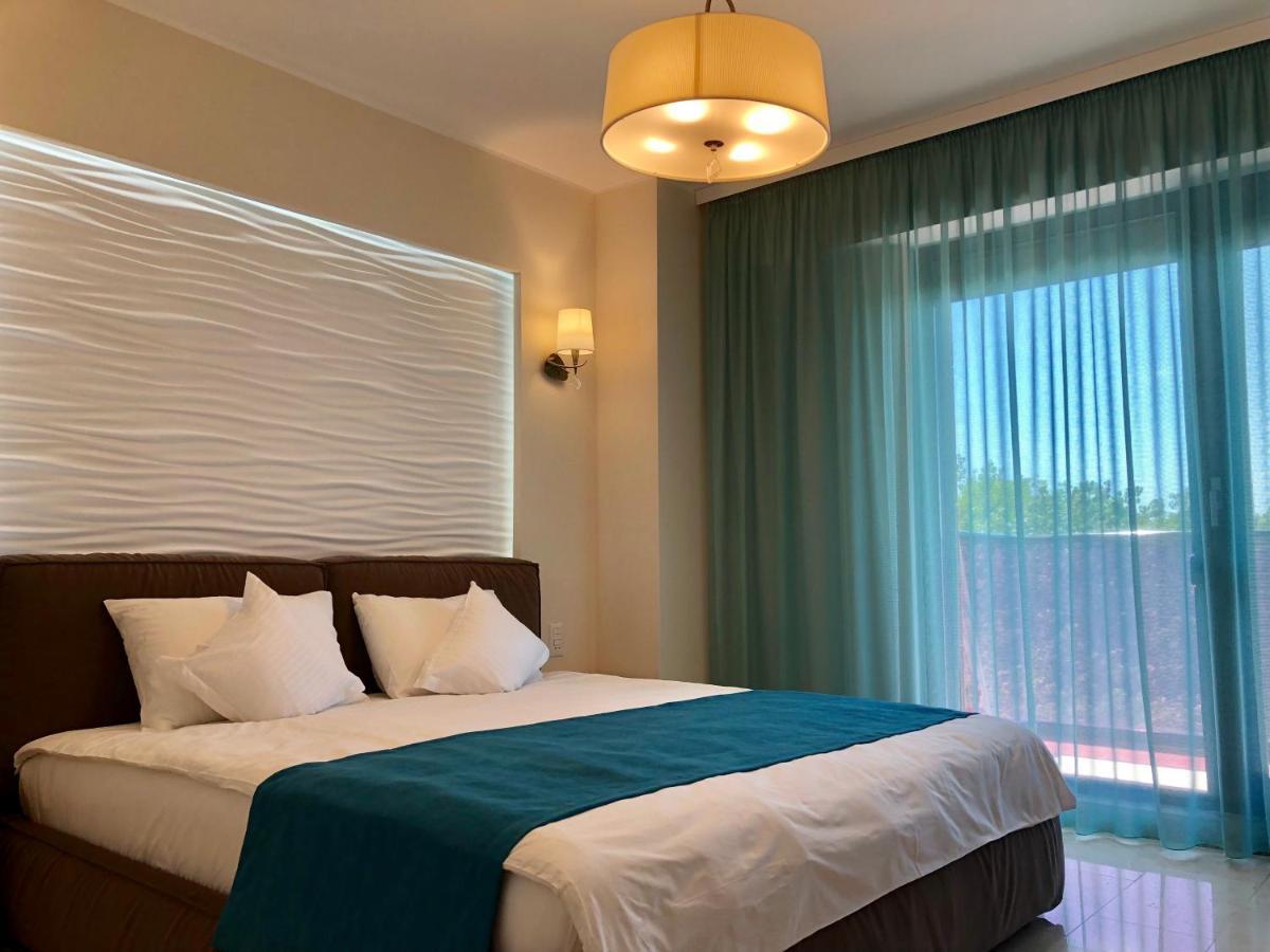 Sophia 3 Luxury Apartments Мамая Екстериор снимка